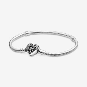 Pandora Moments Family Tree Heart Clasp Snake Charm Bracelets Sterling Silver | JGO-794160